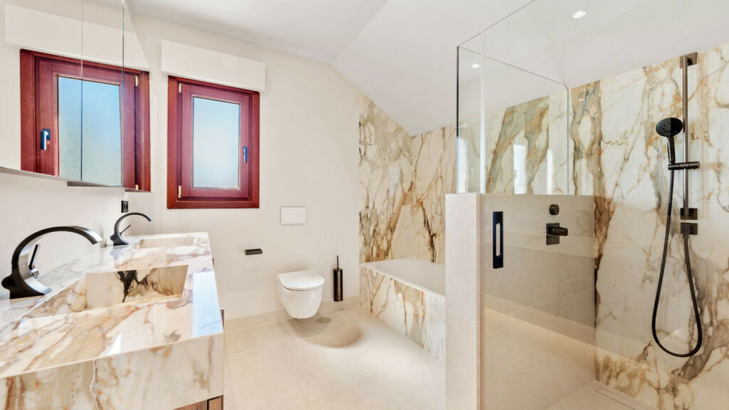 Penthouse The Golden Mile Málaga - image 19