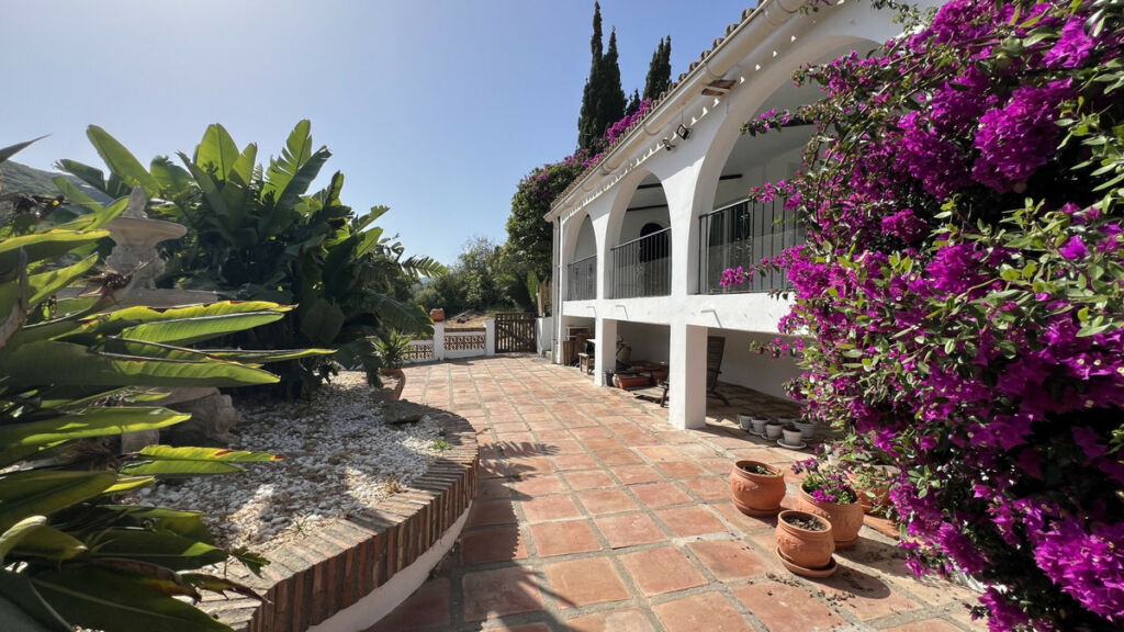 Finca - Cortijo La Duquesa Málaga - image 2