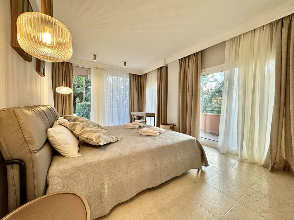 Ground Floor Apartment Nueva Andalucía Málaga - image 19