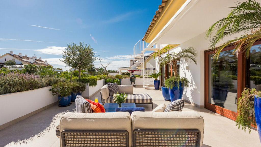 Penthouse The Golden Mile Málaga - image 2