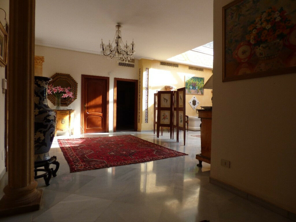 Detached Villa Torrenueva Málaga - image 2