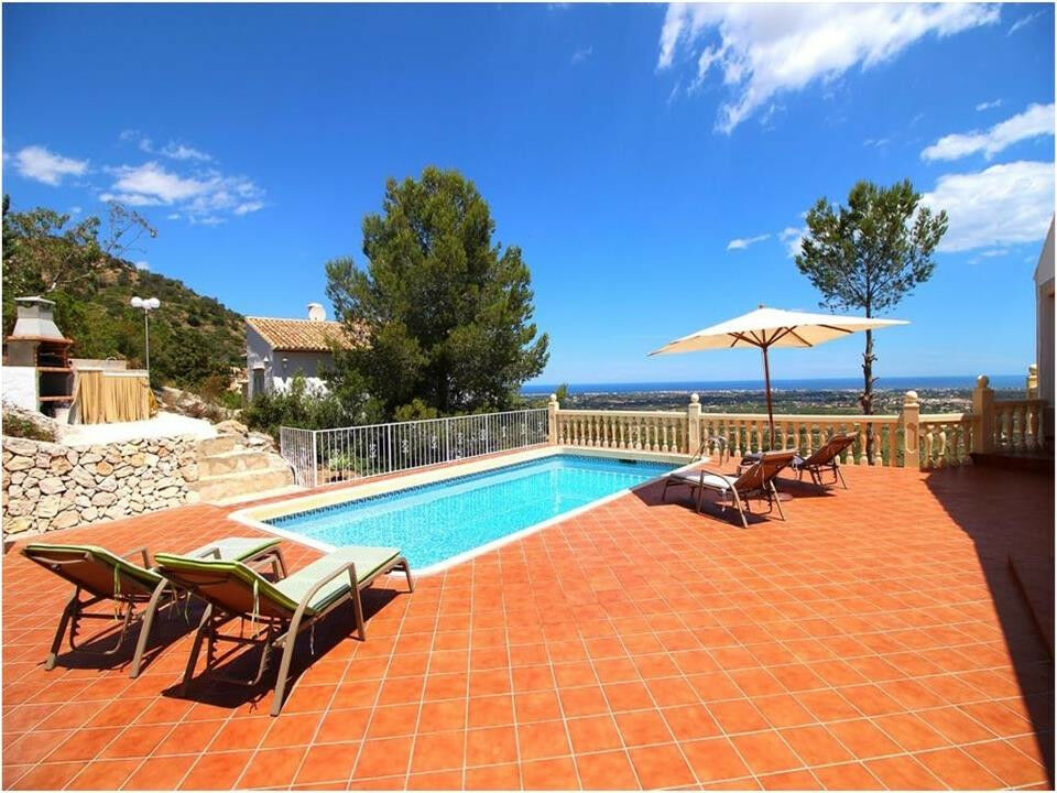 Detached Villa Sella Alicante - image 7