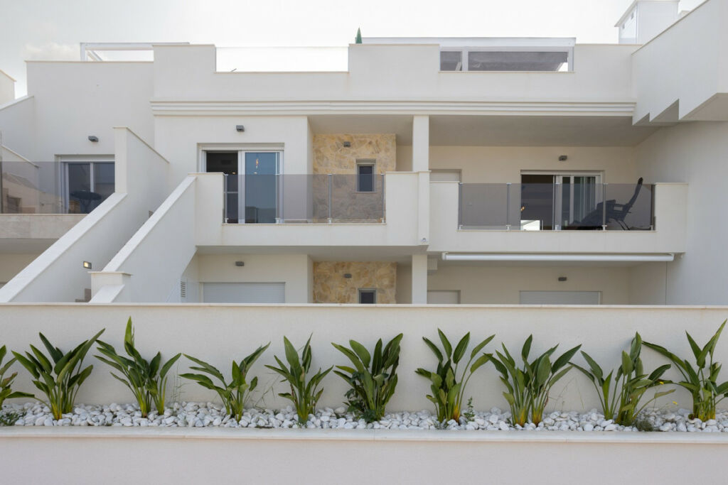 Middle Floor Apartment Blue Lagoon Alicante - image 2