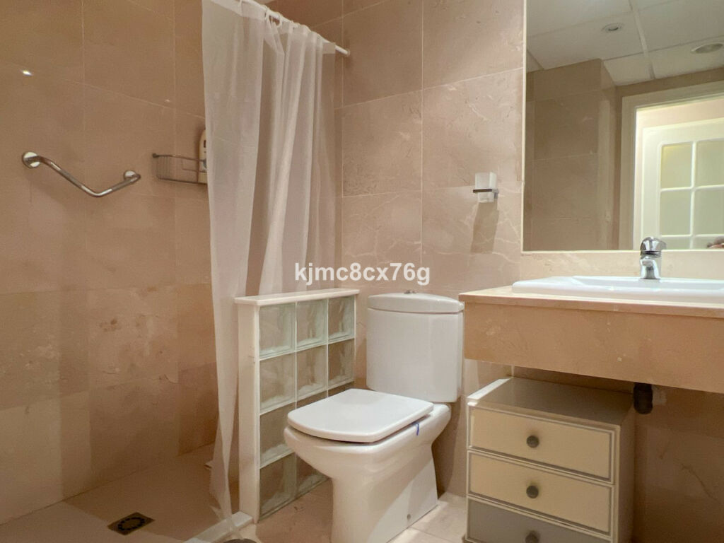Middle Floor Apartment Marbella Málaga - image 20