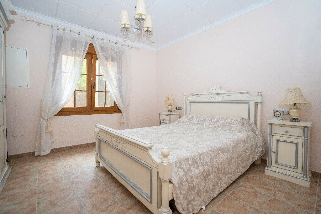 Detached Villa Campoamor Alicante - image 20