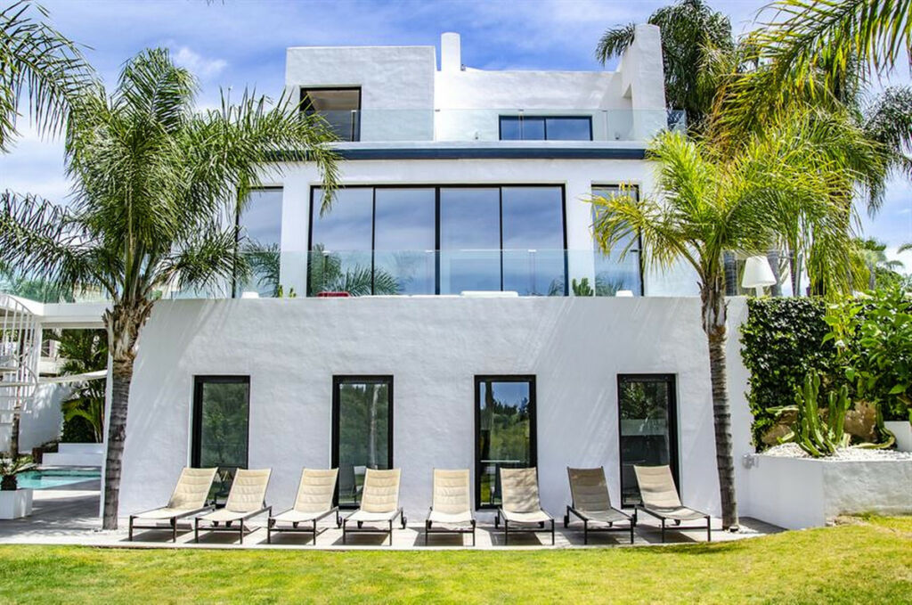 Detached Villa Atalaya Málaga - image 20