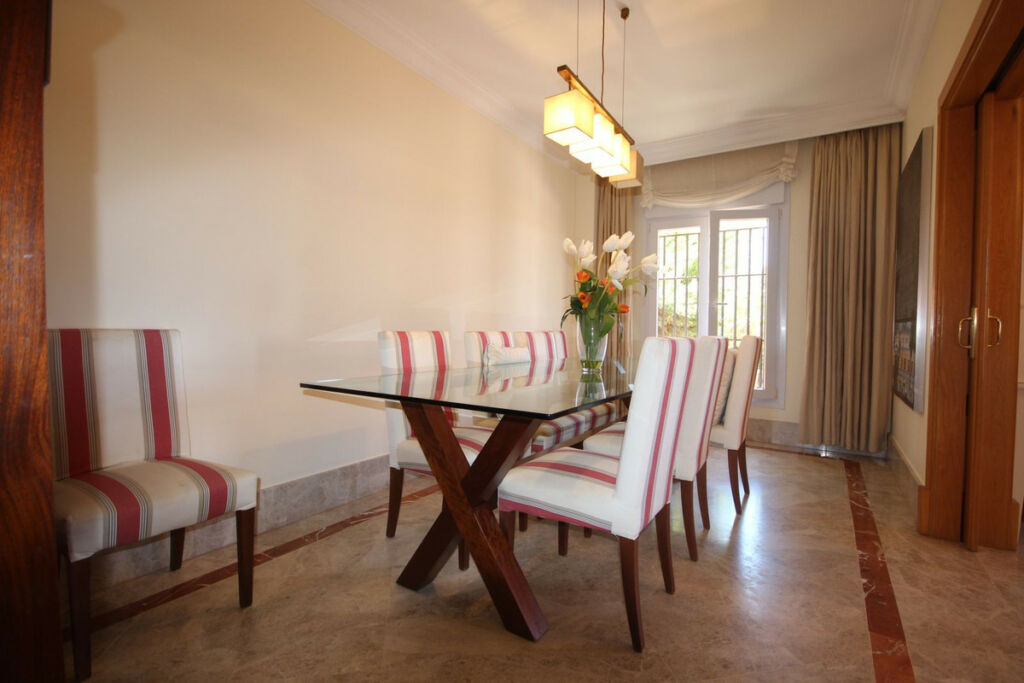Semi-Detached House Santa Clara Málaga - image 20