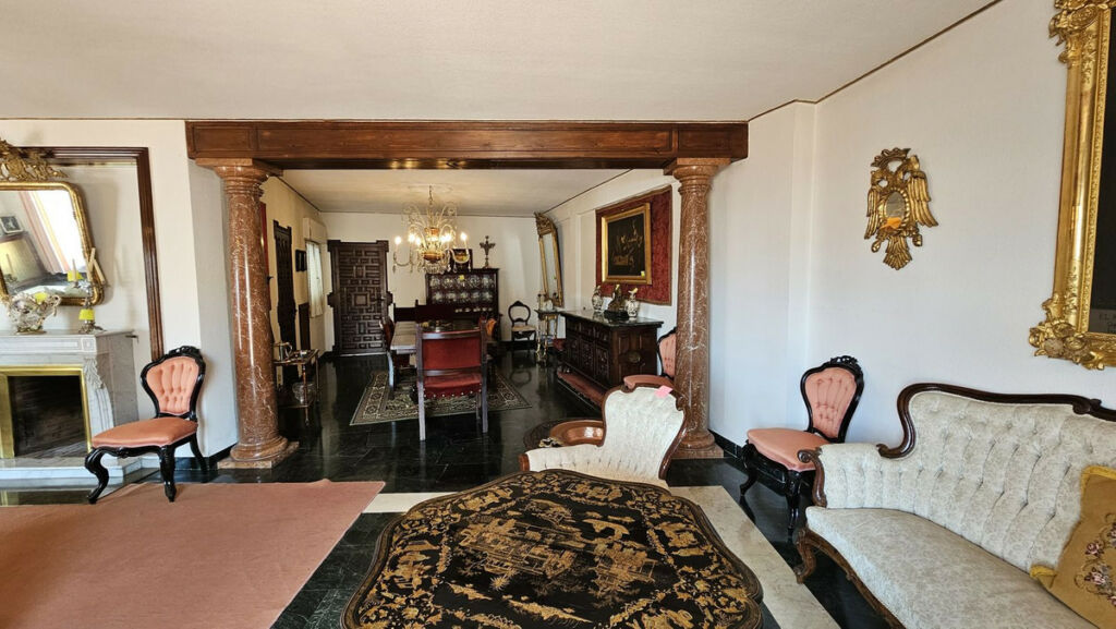 Top Floor Apartment Antequera Málaga - image 17