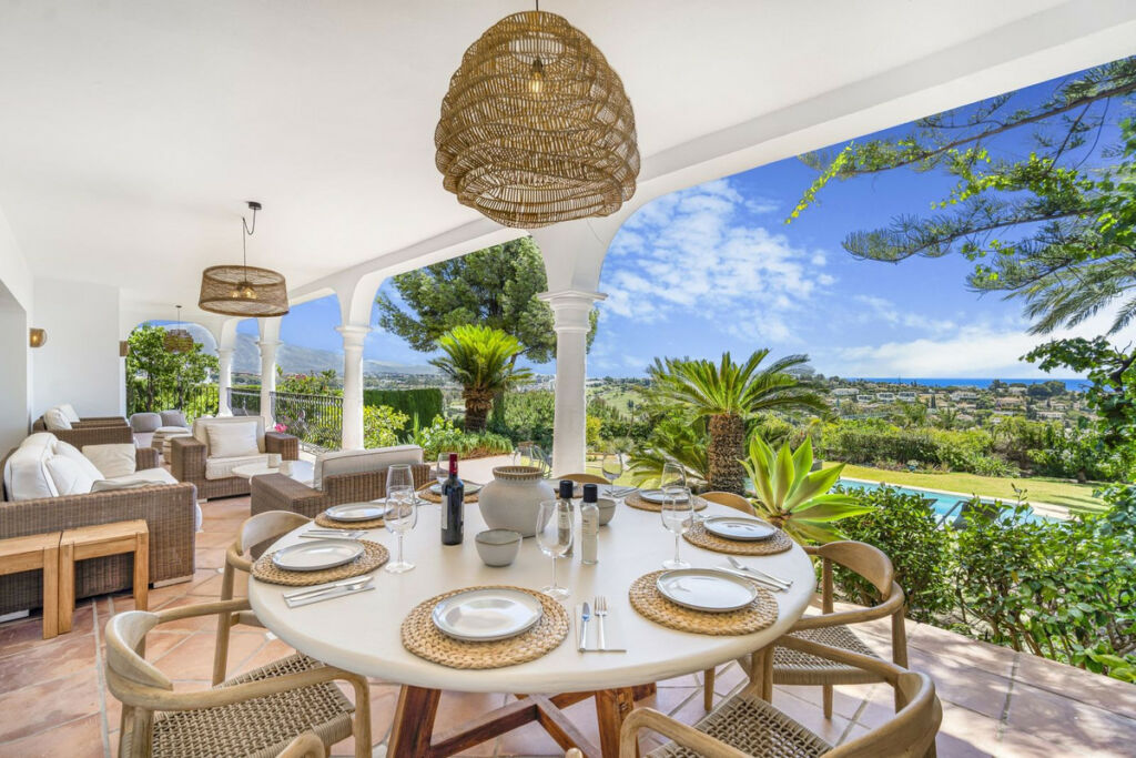 Detached Villa El Paraiso Málaga - image 21