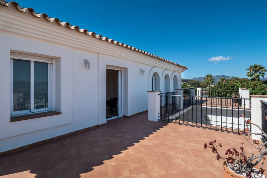 Detached Villa Alhaurín el Grande Málaga - image 22
