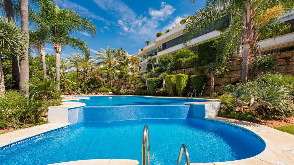 Penthouse The Golden Mile Málaga - image 22
