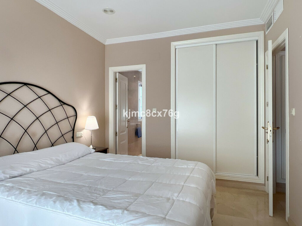 Middle Floor Apartment Marbella Málaga - image 22