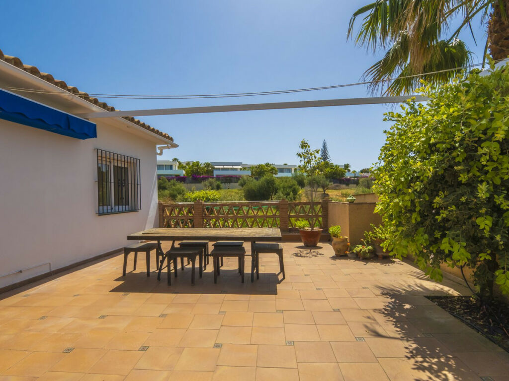 Detached Villa Marbella Málaga - image 22