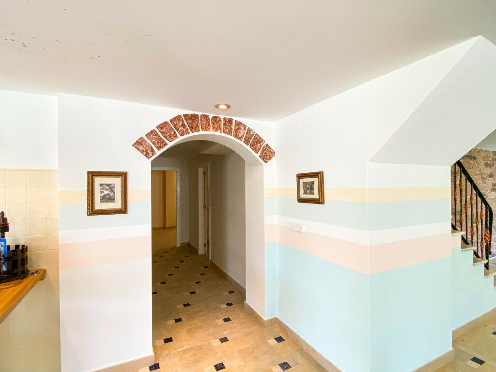 Detached Villa Villamartin Alicante - image 27