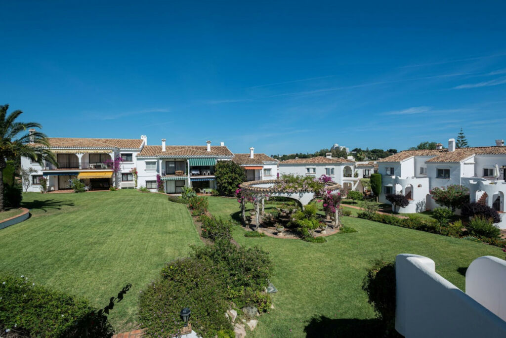 Penthouse Benahavís Málaga - image 23