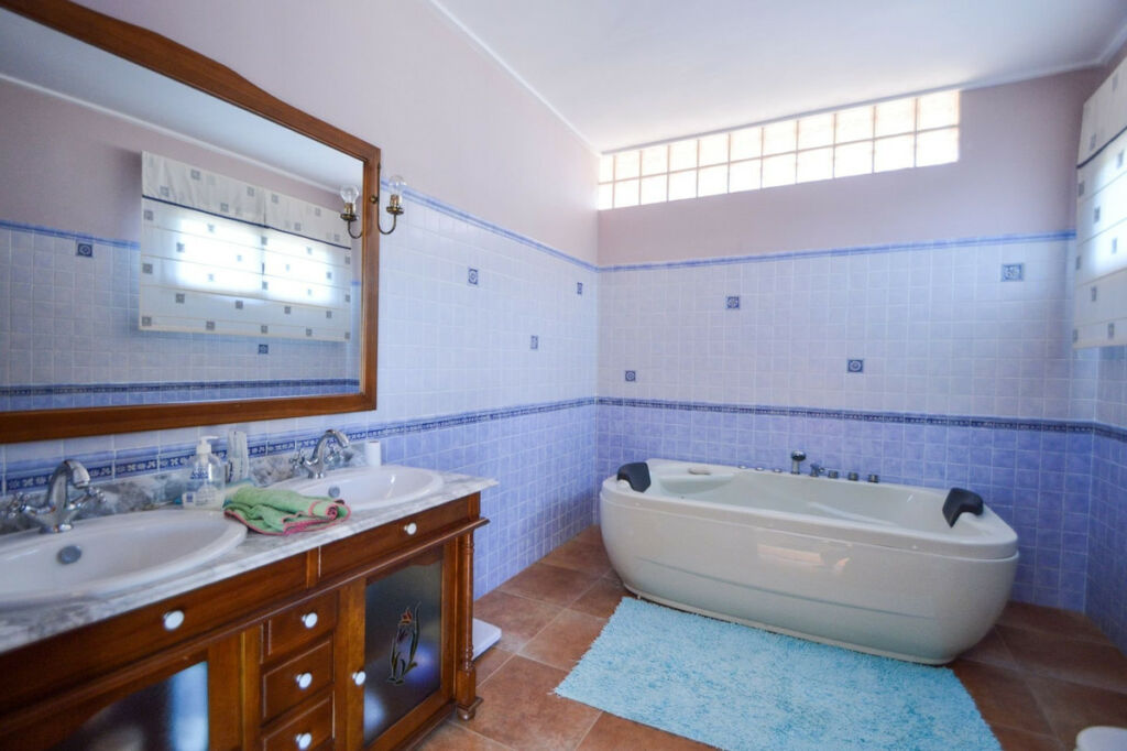 Detached Villa La Murada Alicante - image 23