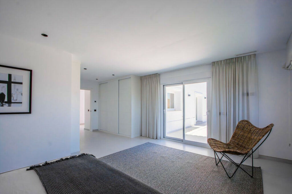 Detached Villa La Mairena Málaga - image 23