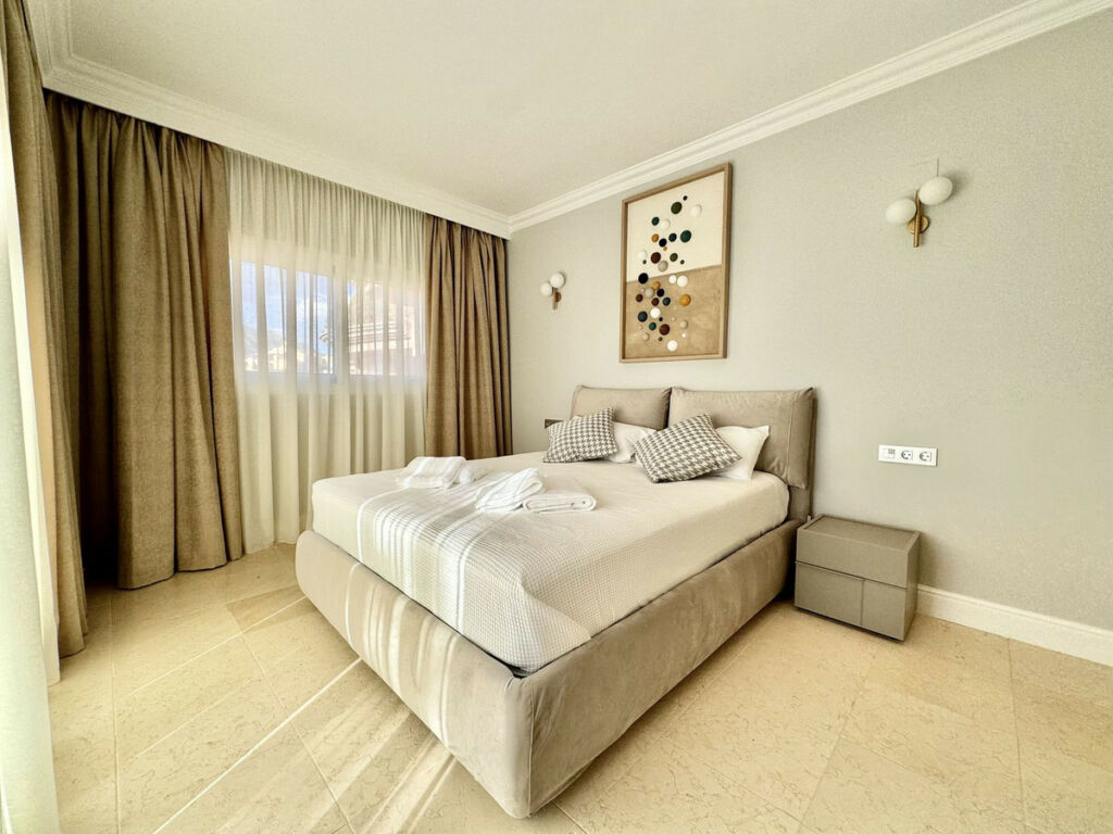 Ground Floor Apartment Nueva Andalucía Málaga - image 27