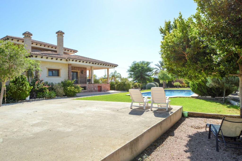 Detached Villa La Murada Alicante - image 27