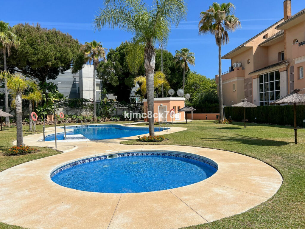 Middle Floor Apartment Marbella Málaga - image 28