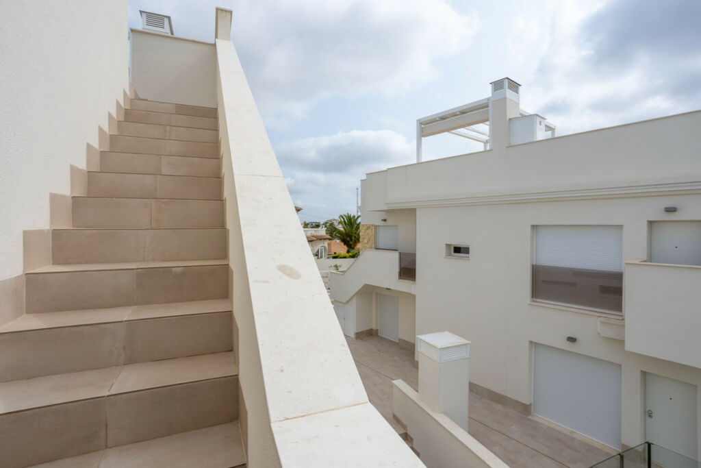 Middle Floor Apartment Blue Lagoon Alicante - image 28