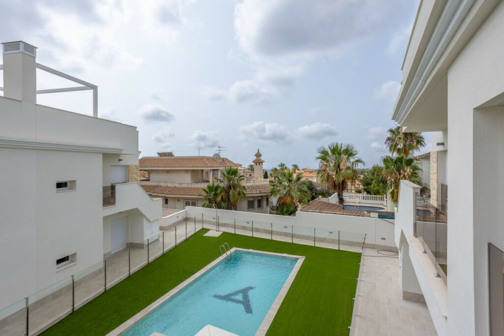 Middle Floor Apartment Blue Lagoon Alicante - image 29