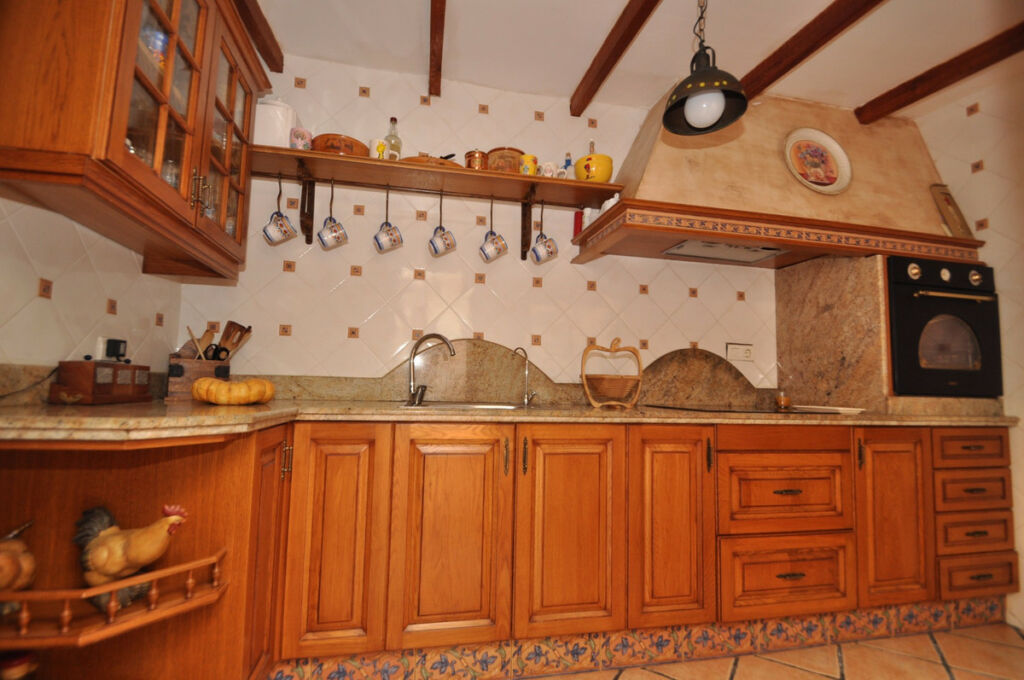 Townhouse Chinorlet Alicante - image 3