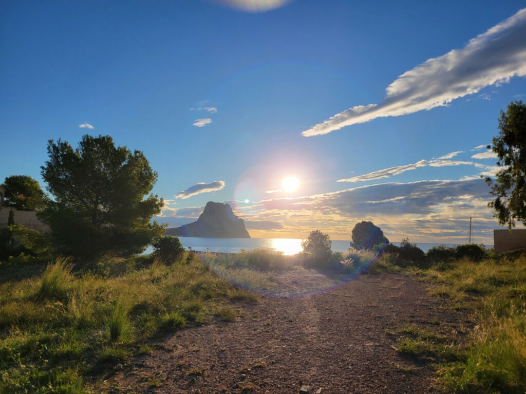 Land Calpe Alicante - image 3
