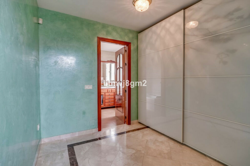 Detached Villa Artola Málaga - image 30