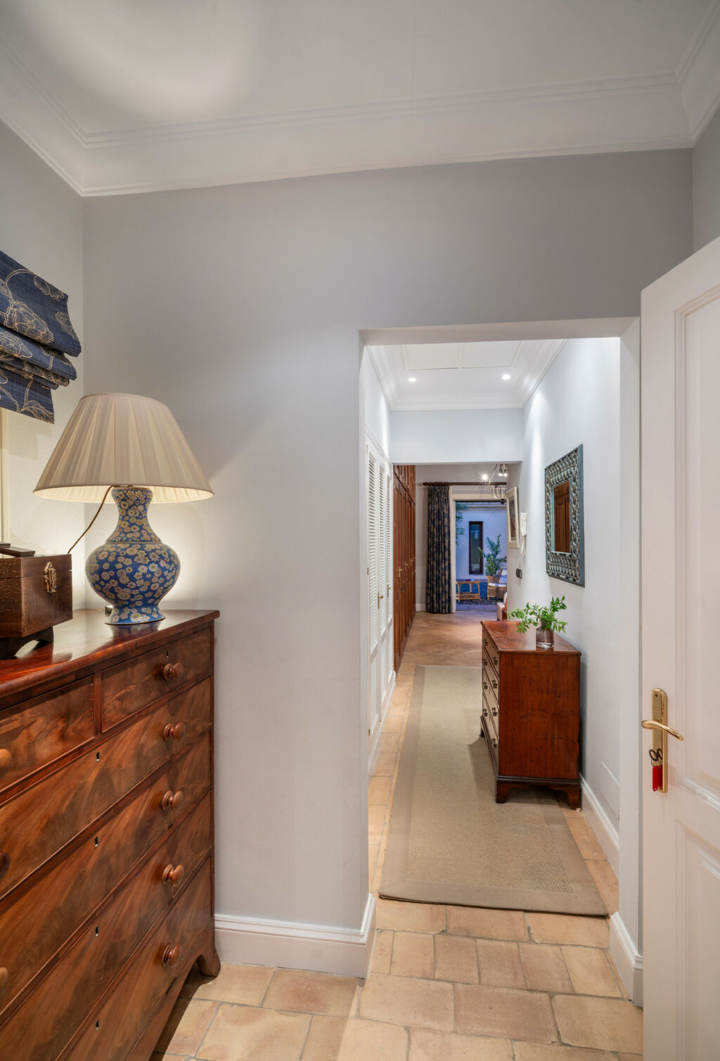 Detached Villa Sotogrande Alto Cádiz - image 31