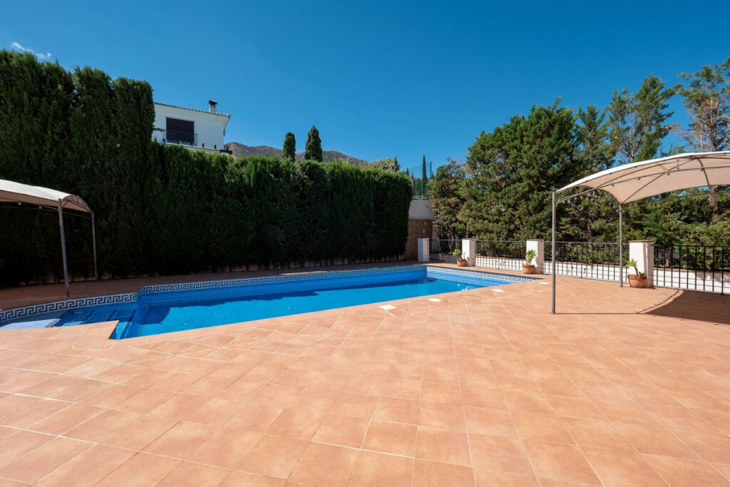 Detached Villa Alhaurín el Grande Málaga - image 31