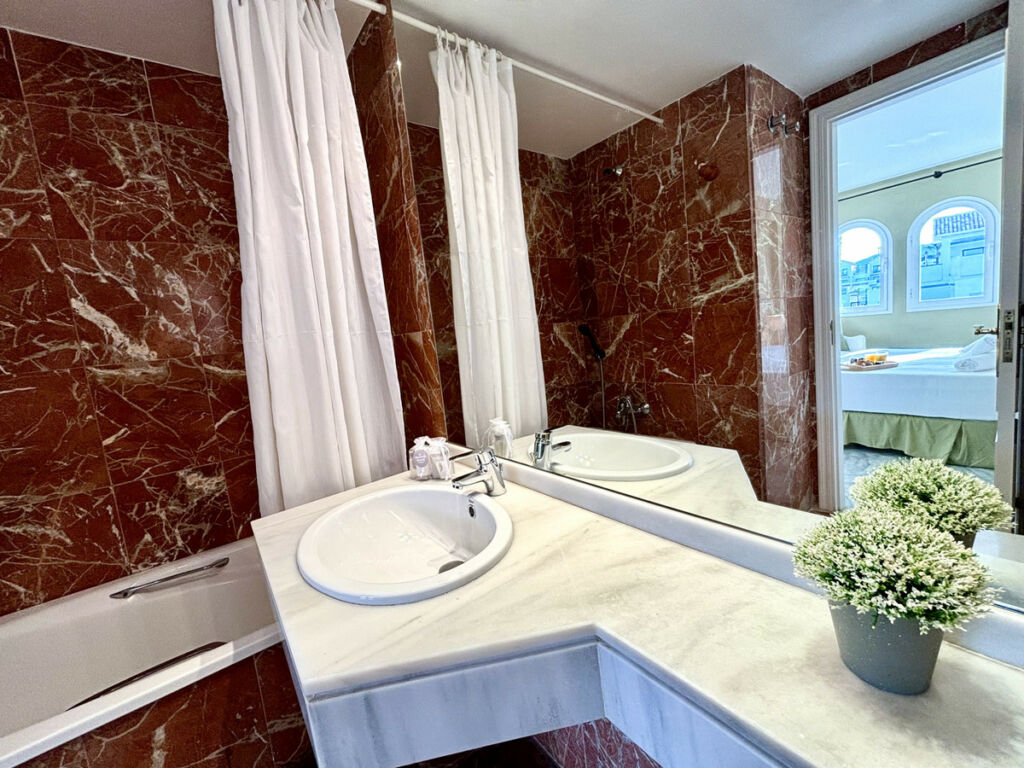 Penthouse Duplex Estepona Málaga - image 33