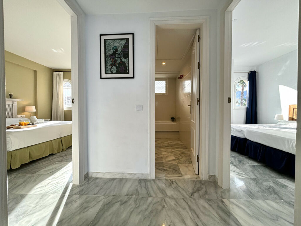 Penthouse Duplex Estepona Málaga - image 34
