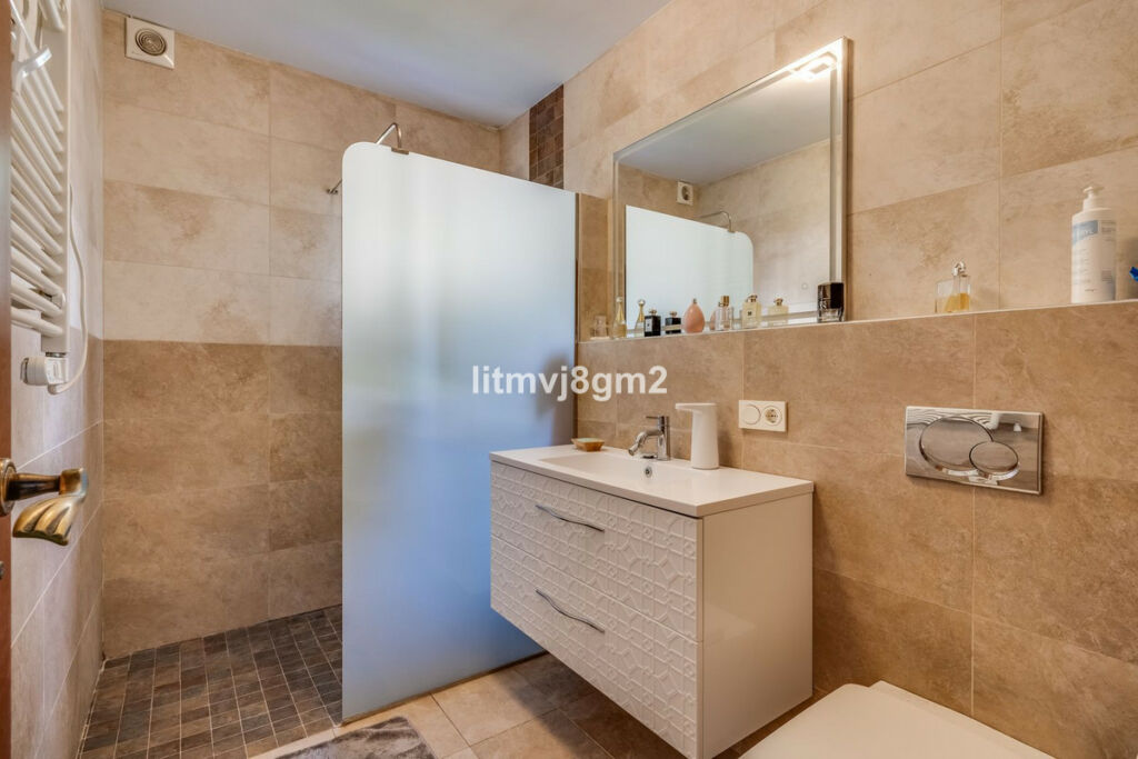 Detached Villa Artola Málaga - image 35