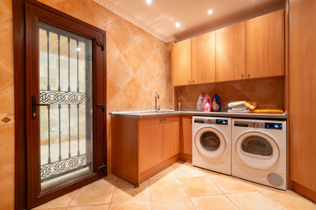 Detached Villa La Cala de Mijas Málaga - image 36