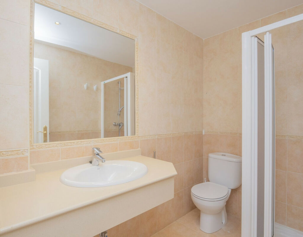 Detached Villa Marbella Málaga - image 37