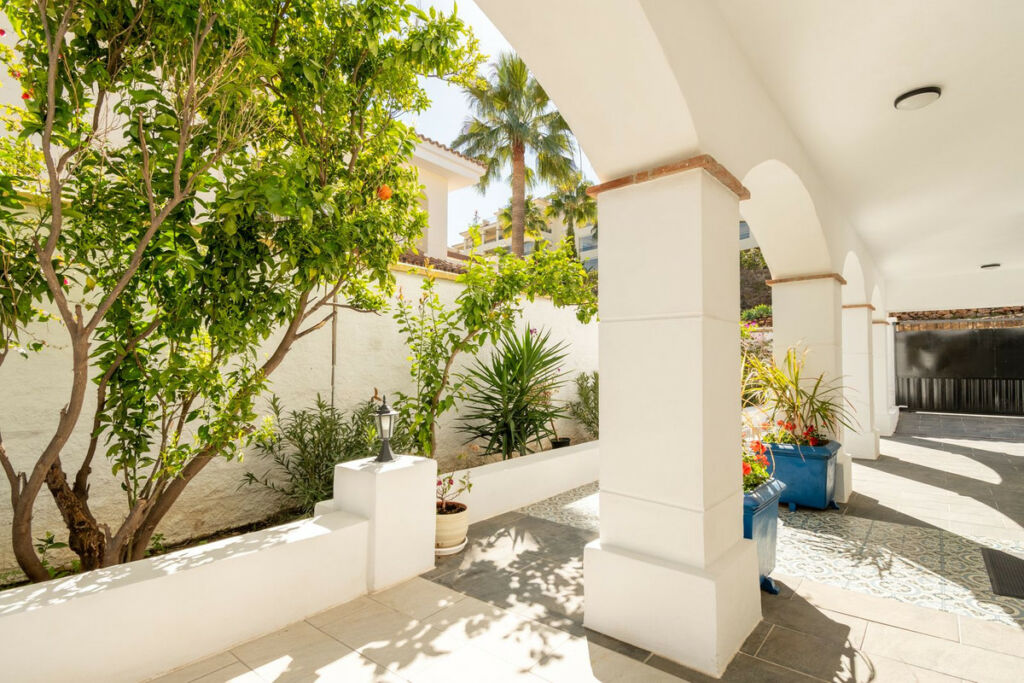 Detached Villa La Cala Hills Málaga - image 39