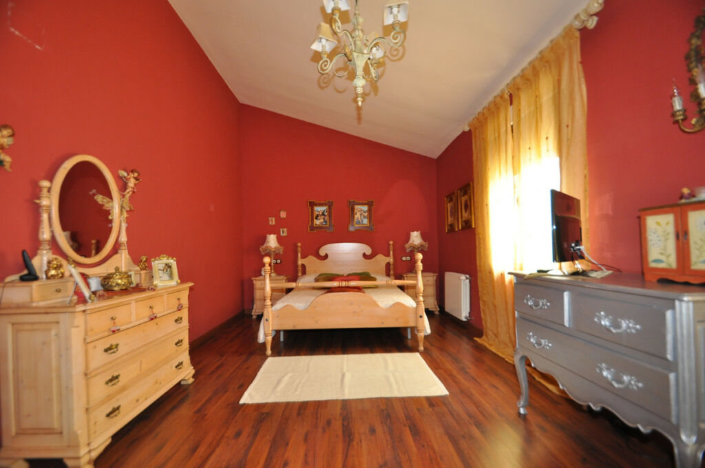 Townhouse Chinorlet Alicante - image 4