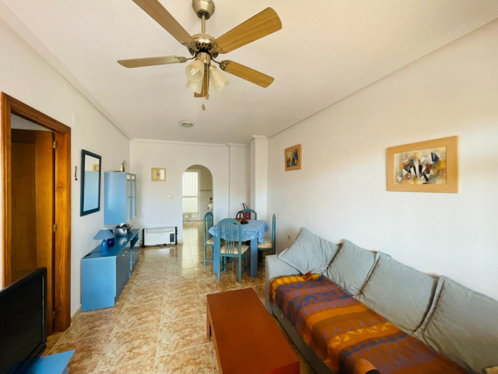 Middle Floor Apartment La Florida Alicante - image 4