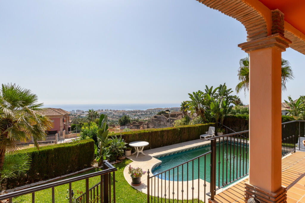 Detached Villa Marbella Málaga - image 4