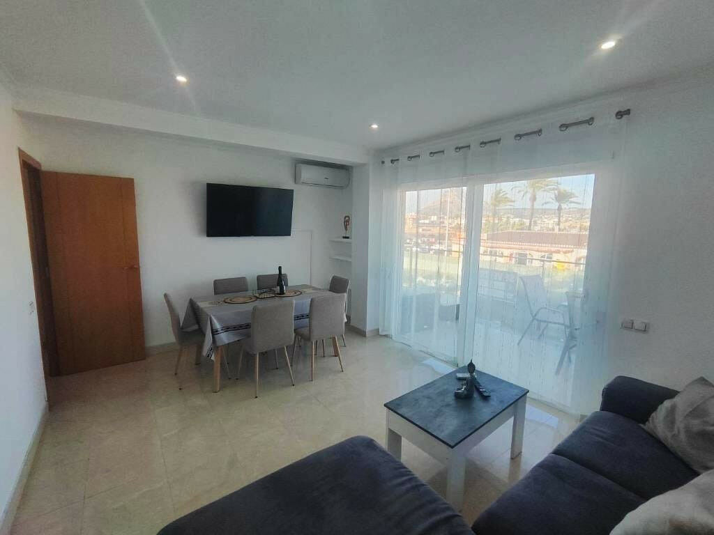 Middle Floor Apartment Javea Alicante - image 4