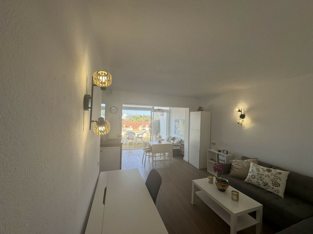 Ground Floor Apartment El Faro Málaga - image 30