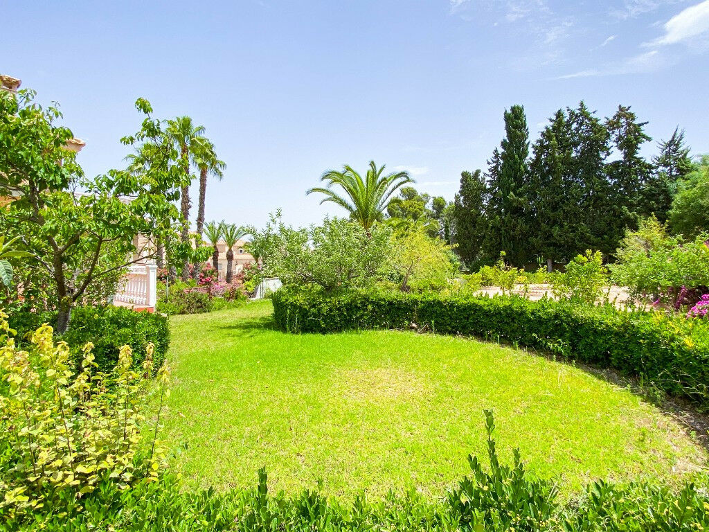 Detached Villa Villamartin Alicante - image 45