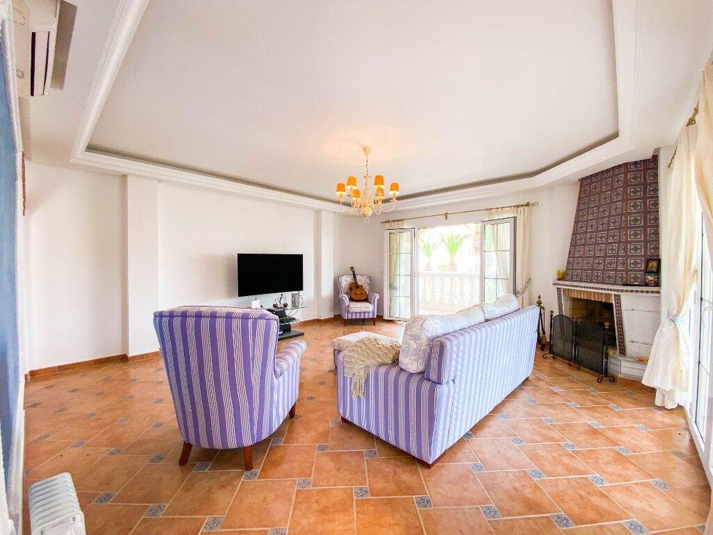 Detached Villa Villamartin Alicante - image 46