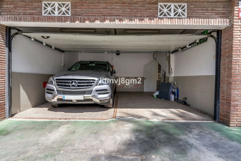 Detached Villa Artola Málaga - image 43