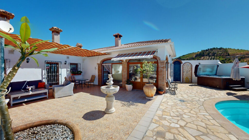 Detached Villa Iznate Málaga - image 46