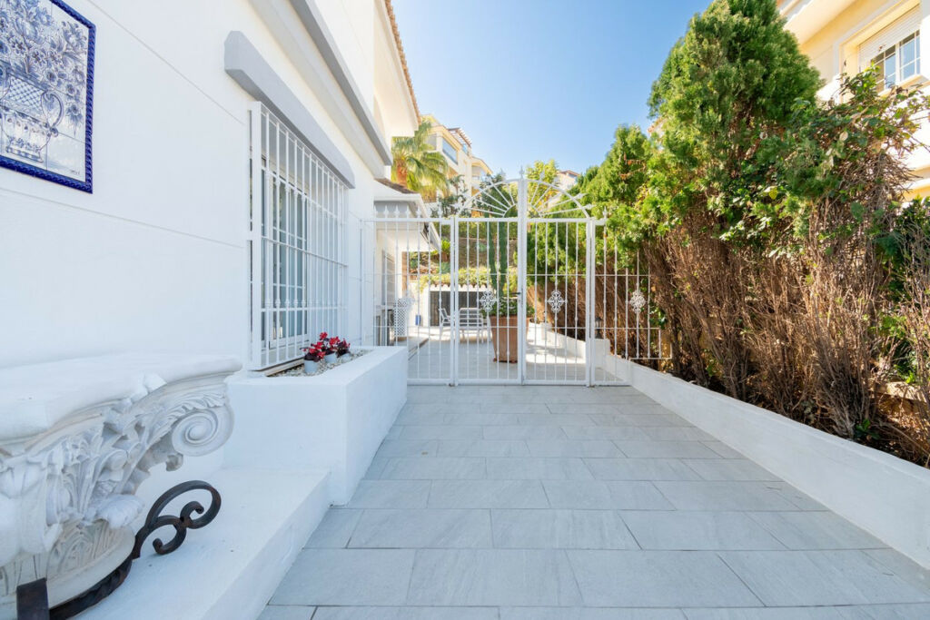 Detached Villa La Cala Hills Málaga - image 47