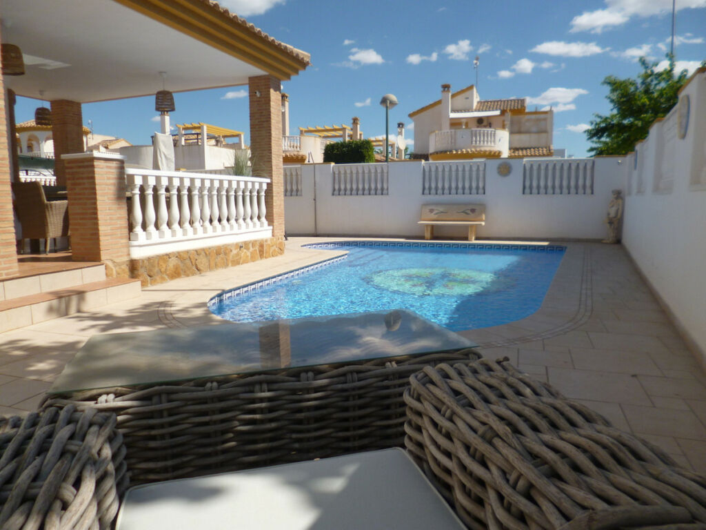 Detached Villa Pilar de la Horadada Alicante - image 5