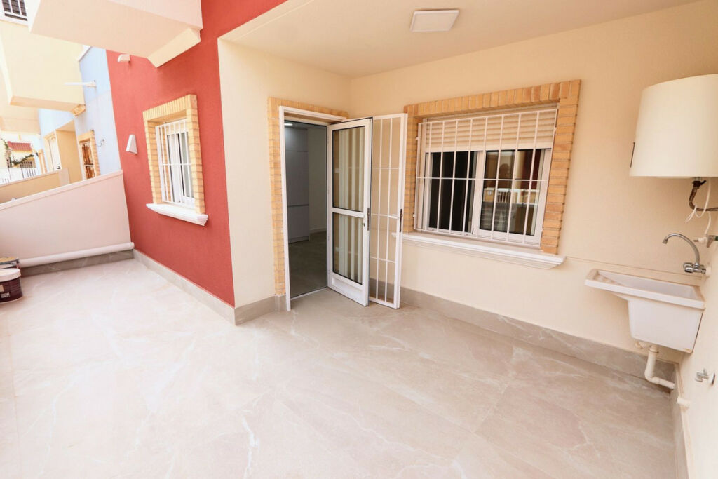 Ground Floor Apartment Pilar de la Horadada Alicante - image 5