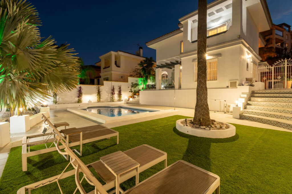Detached Villa La Cala Hills Málaga - image 5